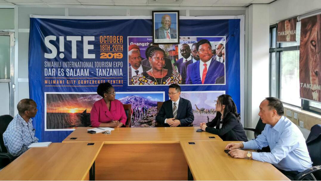 集團(tuán)領(lǐng)導(dǎo)帶隊(duì)赴埃塞俄比亞、坦桑尼亞、阿聯(lián)酋考察