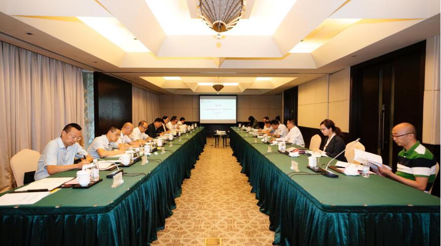 周曉陽總經(jīng)理與內(nèi)江市委副書記余先河一行座談交流