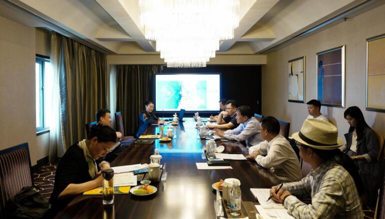 任丁董事長(zhǎng)與德陽市委書記靳磊一行座談交流