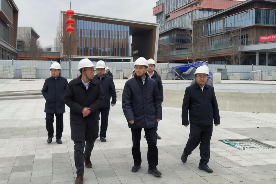 省政府省國(guó)資委領(lǐng)導(dǎo)督導(dǎo)調(diào)研天府國(guó)際動(dòng)漫城復(fù)工復(fù)產(chǎn)和安全生產(chǎn)工作