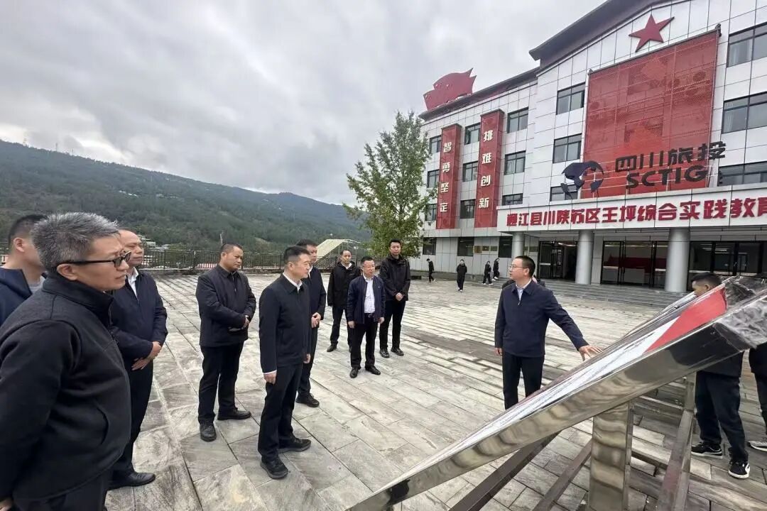 省尊龍凱時(shí)集團(tuán)主要領(lǐng)導(dǎo)分赴集團(tuán)托底性、定點(diǎn)幫扶地開展幫扶調(diào)研工作