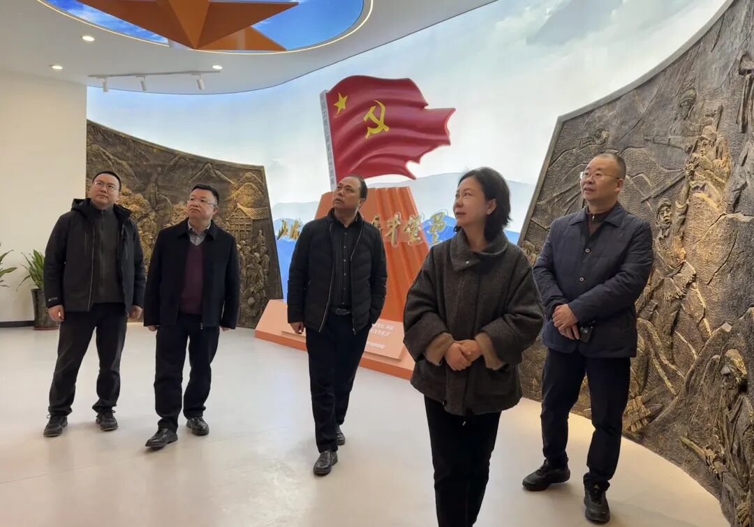 省尊龍凱時(shí)集團(tuán)赴巴中市通江縣調(diào)研托底性幫扶工作